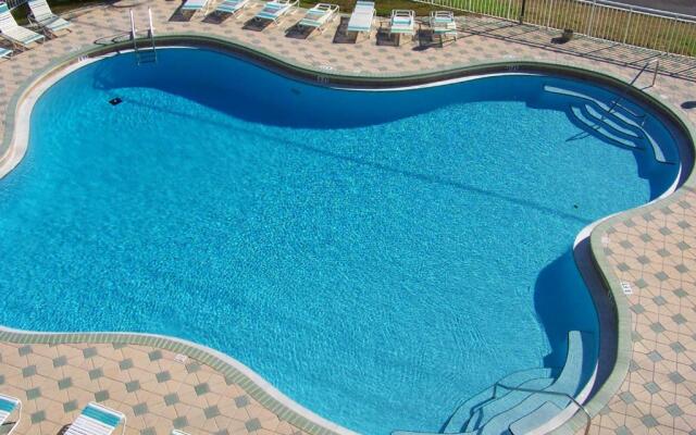 Maravilla Condominium 3401