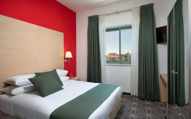 Legacy Hotel