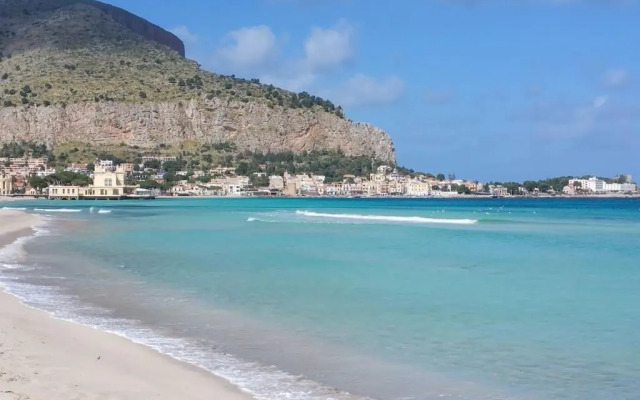 Cozy Suite&Lodge Mondello beach