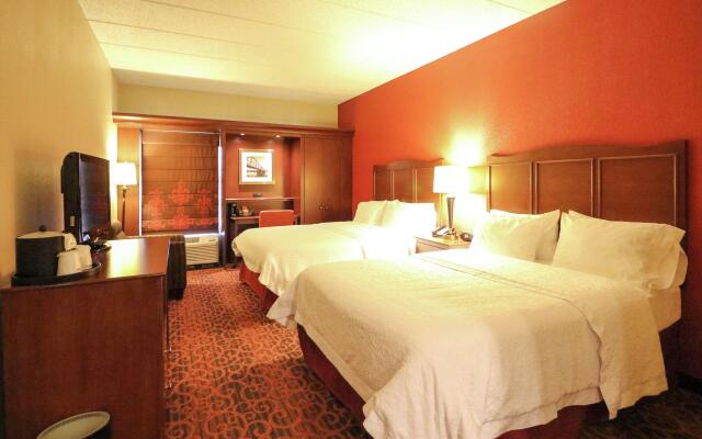 Hampton Inn Columbus-South