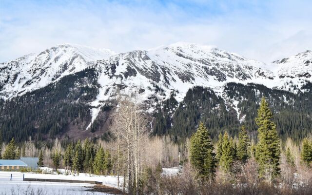 Peace River Inn & Suites