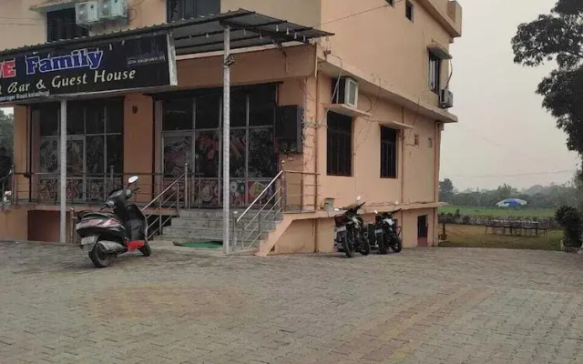 Wave Guest House
