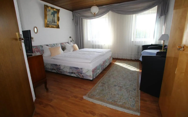Hotel Pension Weinberg mit Landhaus Nizza