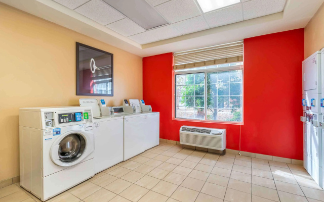 Extended Stay America Suites Chesapeake Greenbrier Circle