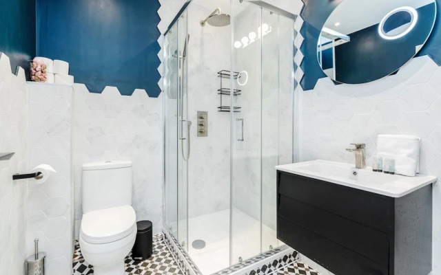 New Flat 5 min To Victoria Station VBR6