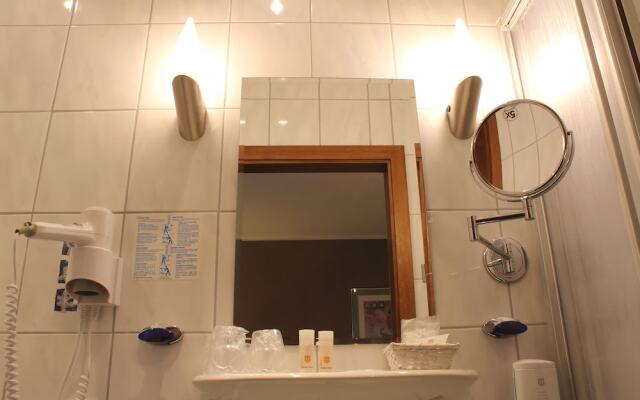 Hotel Alt Montjoie