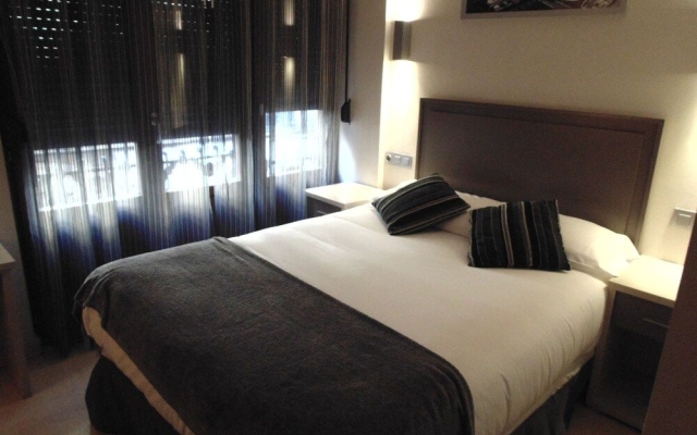 Hotel Trueba