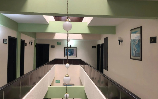 Hotel Francis