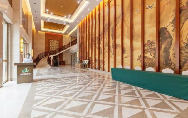 Southeast Huadu Hot Spring Hotel