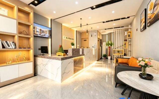 Wuhan Chengyi Intelligence Hotel (Zuoling New Town Branch)
