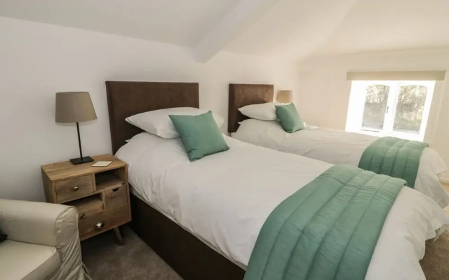 1 Dunkirk Cottages