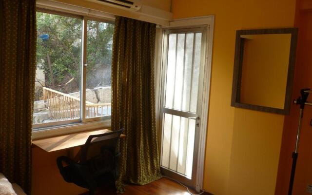 City center private 1 or 2 bedroom flat - Dimofontos