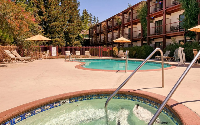 Best Western Plus Humboldt House Inn