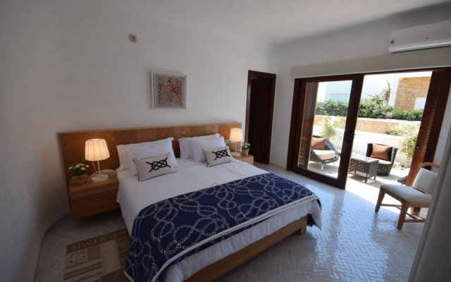 Villa With 6 Bedrooms in M'diq, With Wonderful sea View, Enclosed Gard
