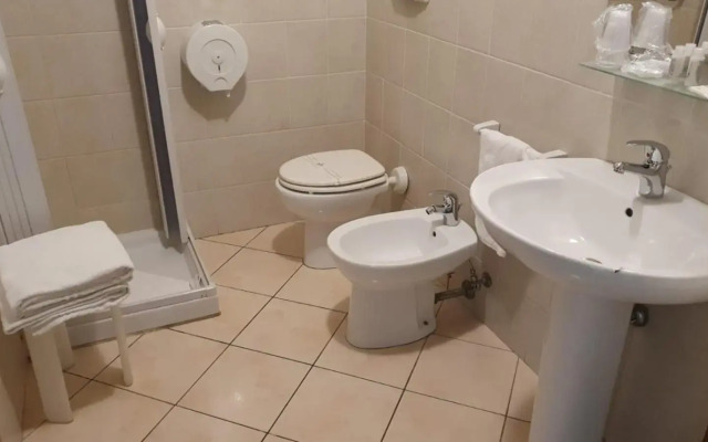 Hotel 4 Mori