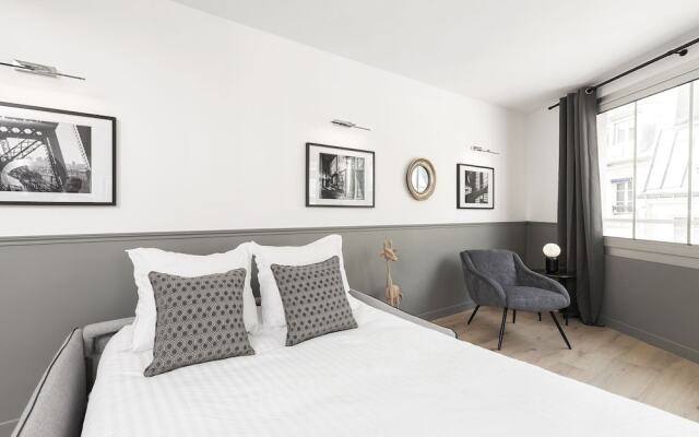 Luxury 3BDR Le Marais III by Livinparis