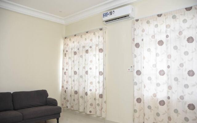 Luxuriously Finished 4-bed House in Tema Comm 25