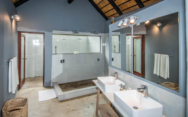 Nkorho Bush Lodge