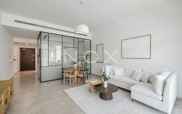 1BR with Study City View Bay Square B7