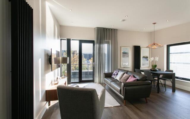 Custom House Apartments