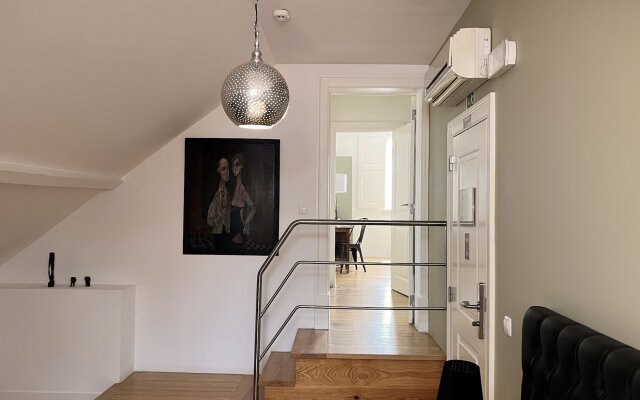 Casa do Bairro by Shiadu
