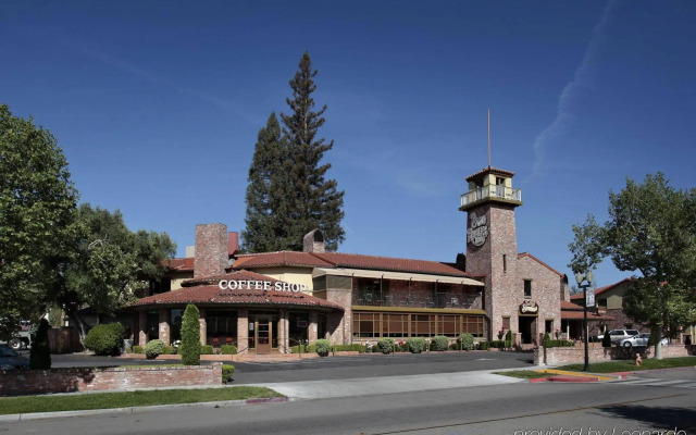 Paso Robles Inn