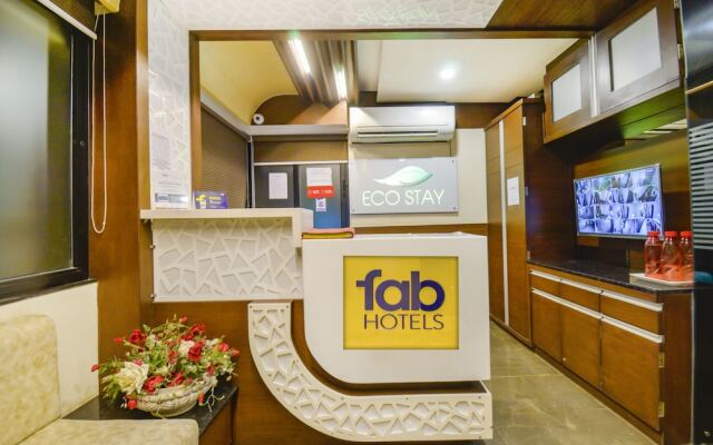 OYO 12360 Hotel Eco Stay