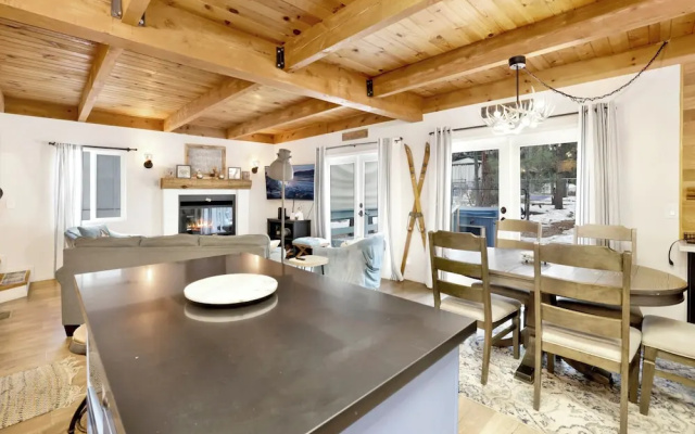 Blue Bear Chalet #2045