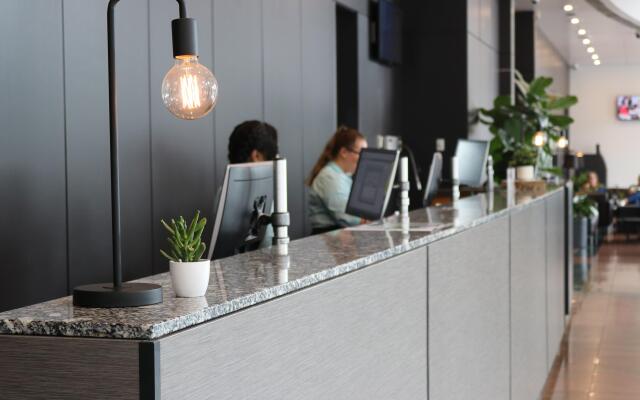 Crowne Plaza Sydney Airport by IHG
