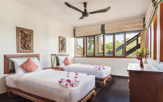 Villa Baan Hen 5 Bedroom Kata Beach