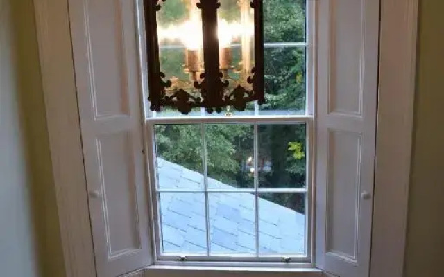 West Beach House -Sea Views
