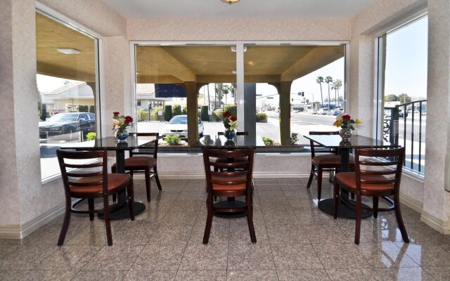 Best Western Orange Plaza