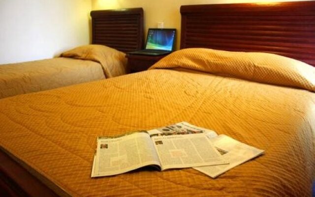 Xenia Hotel Drama