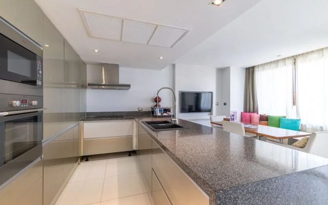 Phuket Moonlit Bay Seaview Resort&Spa