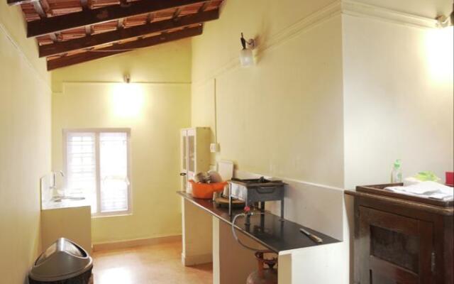 Heritage Bungalow In Madikeri