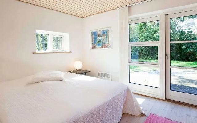 8 Person Holiday Home in Store Fuglede