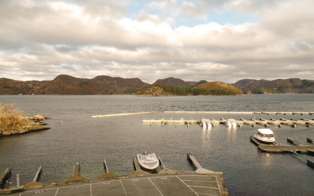 Awesome Apartment in Lindesnes With 3 Bedrooms