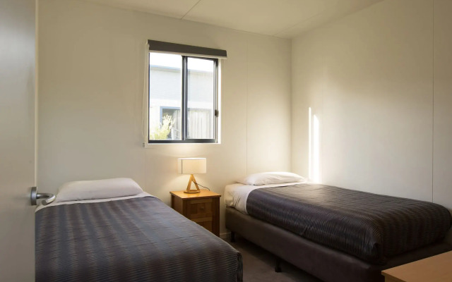 Swansea Beach Chalets