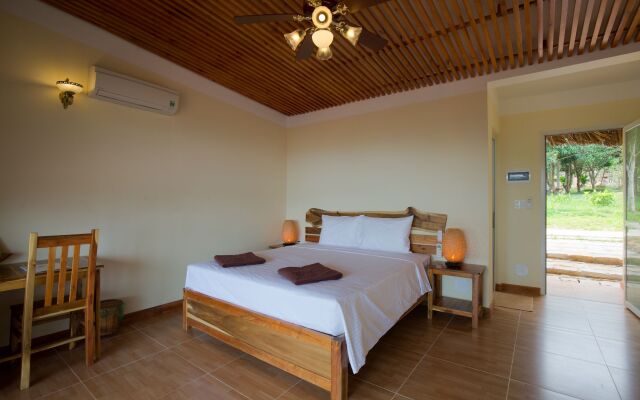 Mango Beach Resort