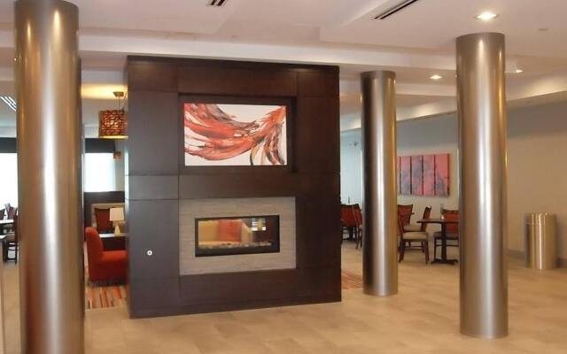 Holiday Inn Express & Suites Columbus - Easton Area, an IHG Hotel