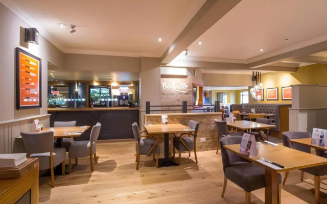 Premier Inn St. Neots - Colmworth Park