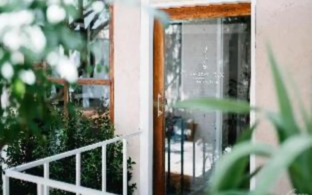 The Goose Cafe & Hostel