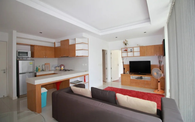 The Trees Club Apartment