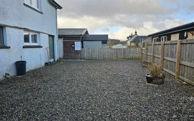 Highland Haven Retreat in Garve