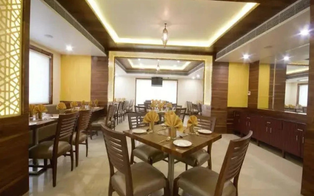 Hotel Naeeka