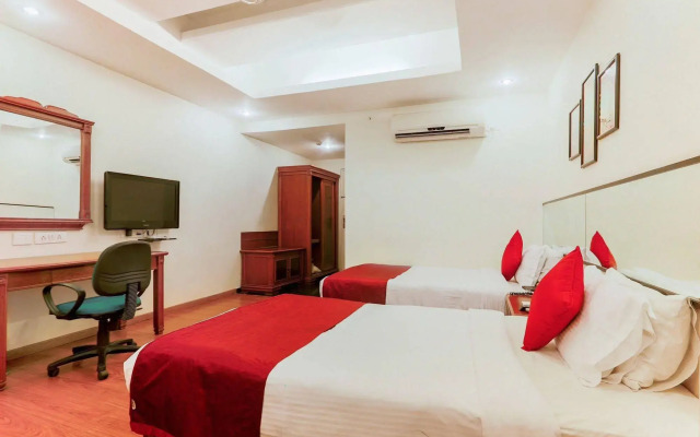 Zo Rooms Lakdi Ka Pool