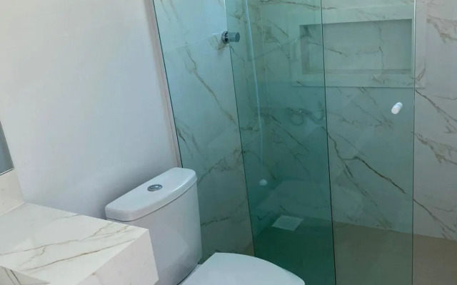 Apartamento a 50 metros da praia de canto grande