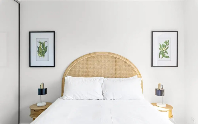 Gorgeous 3-bed Manly Pad, Short Walk to the Beach – Guest Rooms – Sydney