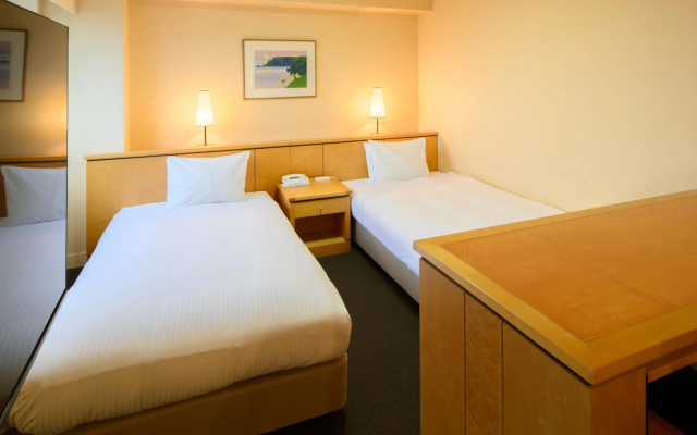 Hotel Lifort Sapporo – Guest Rooms – Sapporo