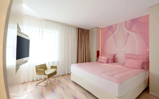 nhow Berlin Hotel